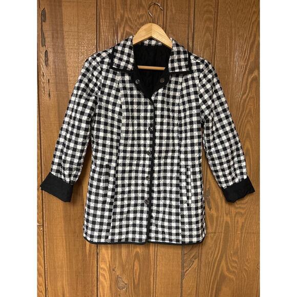 Chico’s NWT Women’s Quilted Snap Front Reversible Barn Jacket - Picture 6 of 10
